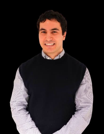 Hicham Akzinnay EY Law